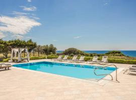 Villa Alba Minies, хотел в Minia