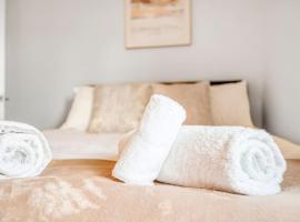 Wellingborough में, होटल Cozy 3 Bedroom Retreat perfect for family and work travel