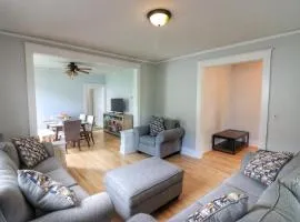 Cozy two bedroom home close to everything