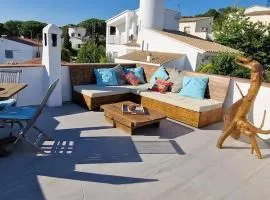Family House in L'Escala, 78 m², Garden