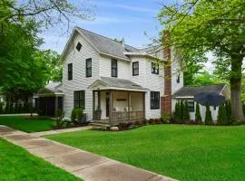 Saugatuck Farmhouse