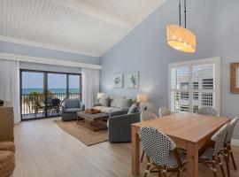 Beach Villa 2638- Captiva Three Bedroom Executive Beachfront Residence, hotel a Captiva