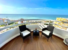 Top Ocean View Apartment - amazing sunset - modern style - pool & 200m to beach &ndash; hotel w mieście Portim&atilde;o
