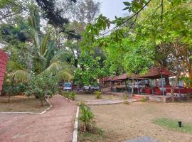 Cliff top yellagiri, hotel v destinaci Kinattukkadavu