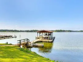 Boat Ramp and Dock Lake Greenwood Getaway!