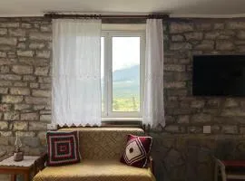 Stone House Kleopatra