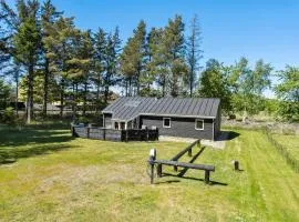 Cozy Home In Skagen With Sauna