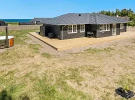 3 Bedroom Lovely Home In Kalundborg