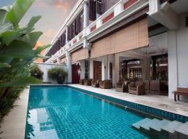 Seven Terraces, hotel near Khoo Kongsi, George Town