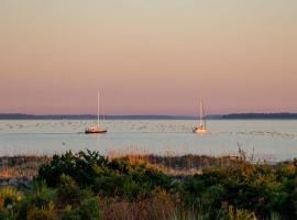 Lighthouse Point 20A, Hotel in Tybee Island