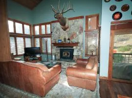 Mountainback #79, Loft, Den