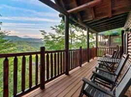 Great Views & Location- Family- Game Room- Hot Tub