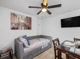 Downtown Heights Flat Games Tvs Wifi Pets