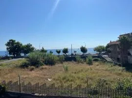 Riposto Sea & Etna View Retreat