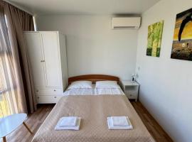 Poilsio namai, Rasytė, hotel v destinaci Nida