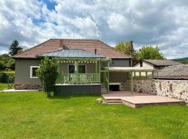 H&aacute;rom Piszke Vend&eacute;gh&aacute;z, hotel que aceita pets em M&aacute;traszőlős