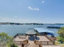 Lakefront Retreat with Community Pool in Osage Beach