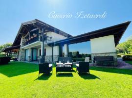 Izetaerdi - Casa con encanto y vistas únicas by Egona, villa à Zarautz