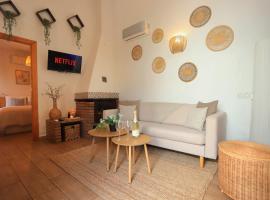 La Casita Andaluz Marbella 10min Beach Walk, hotel v destinaci Marbella