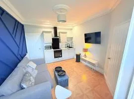 Class Apartments - City Comforts