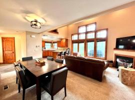 Ideal Driggs ID Location close to Grand Targhee, hotel em Driggs