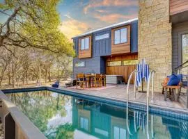 Maverick by AvantStay Pool Hot Tub Game Room