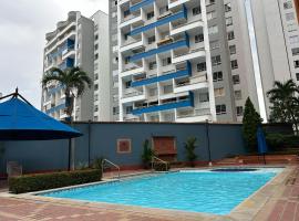 Acogedor Y Confortable Apto con Aire Acondicionado y Fabulosa Piscina, hotel v destinaci Floridablanca