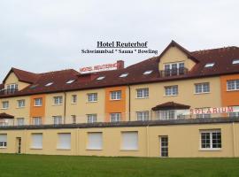 Hotel Reuterhof, hotelli kohteessa Reuterstadt Stavenhagen lähellä lentokenttää Neubrandenburg -Trollenhagen -lentokenttä - FNB 