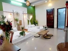 Pinks House