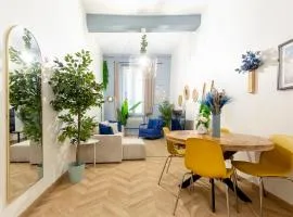 Boho Chic Apartment in Old Town