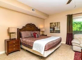 Studio with preserve view and balcony 4212-SP