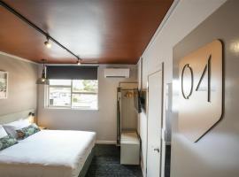 Nightcap at Fairfield, hotel near Bankstown Airport - BWU, Fairfield