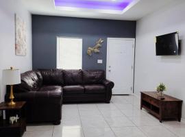 Apartment 3 bedrooms 40 minutes from South Padre, hotel v destinaci Weslaco