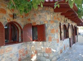 Villa Despoina, hotel in Amarinthos