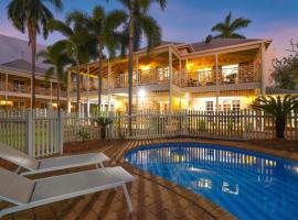 NT Tourism Award Winning Mandalay Luxury Stay, villa in Darwin