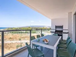 Stylish Seaside Escape with Balcony by Sea N' Rent