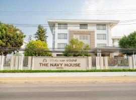 THE NAVY HOUSE HOTEL, hotel v destinaci Sattahip