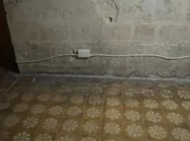 COZY Double Bedroom in historic house