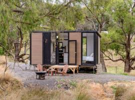 The Meadows Tiny House by Tiny Away, μικροσκοπικό σπίτι σε Macclesfield