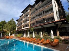 Green apartments, Hotel in Primorsko