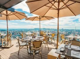 Hotel Dom Henrique - Downtown, hotel di Porto