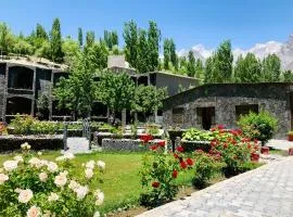 Cara Hotel and Resort