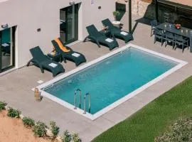 "Pipinos" The eternity trees villa by "Elite"