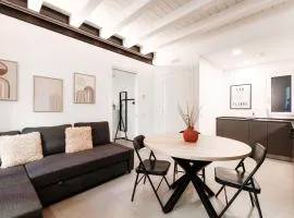 Como Lago Apartment by Quokka 360 - Close to the Lake and Train Station