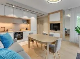 Tre Mare Apartments by the sea by Grand Apartments