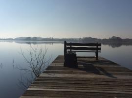 Noa-Lee，Strehlow的有停車位的飯店