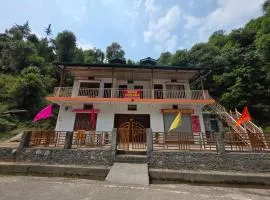 Aastha Home Stay