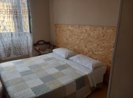 ACHIRINA bed and breakfast, hotel v destinaci Cisterna di Latina