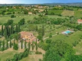 Awesome Home In Marciano Della Chiana