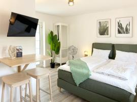 Neues Küstenjuwel mit erstklassiger Einrichtung direkt am Hafen "Momentic", hotel v destinaci Neustadt in Holstein